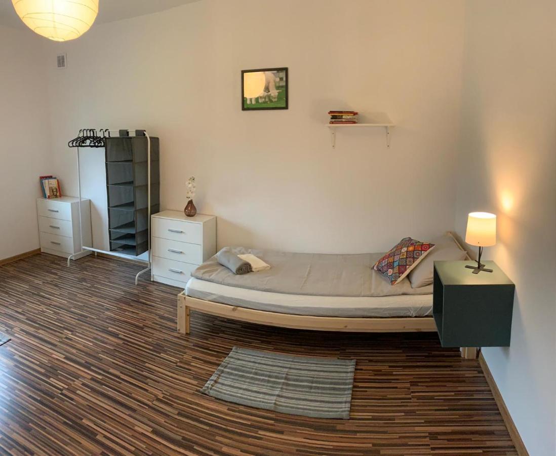 Little Sheep Apartment *